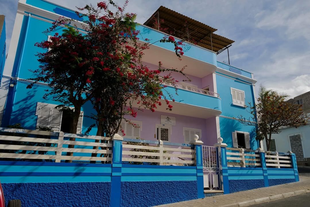 Maisons bleues de Mindelo, S├úo Vicente, Cap-Vert